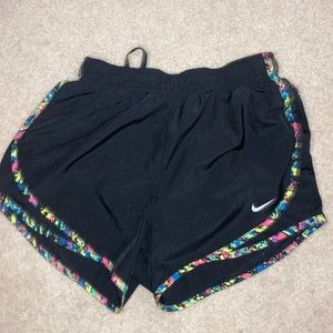 size small black and tye dye nike shorts